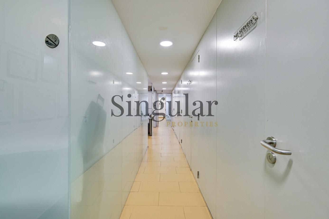 Office for sale in  Barcelona Capital  with Air Conditioner and Heating