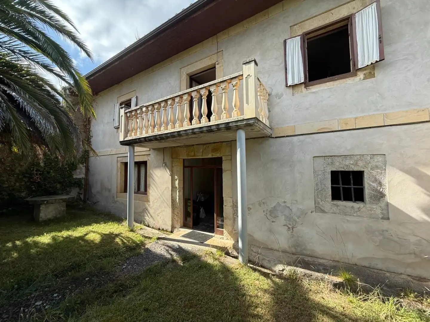 Vista exterior de Casa o chalet en venta en Noja con Calefacción, Jardín privado y Terraza