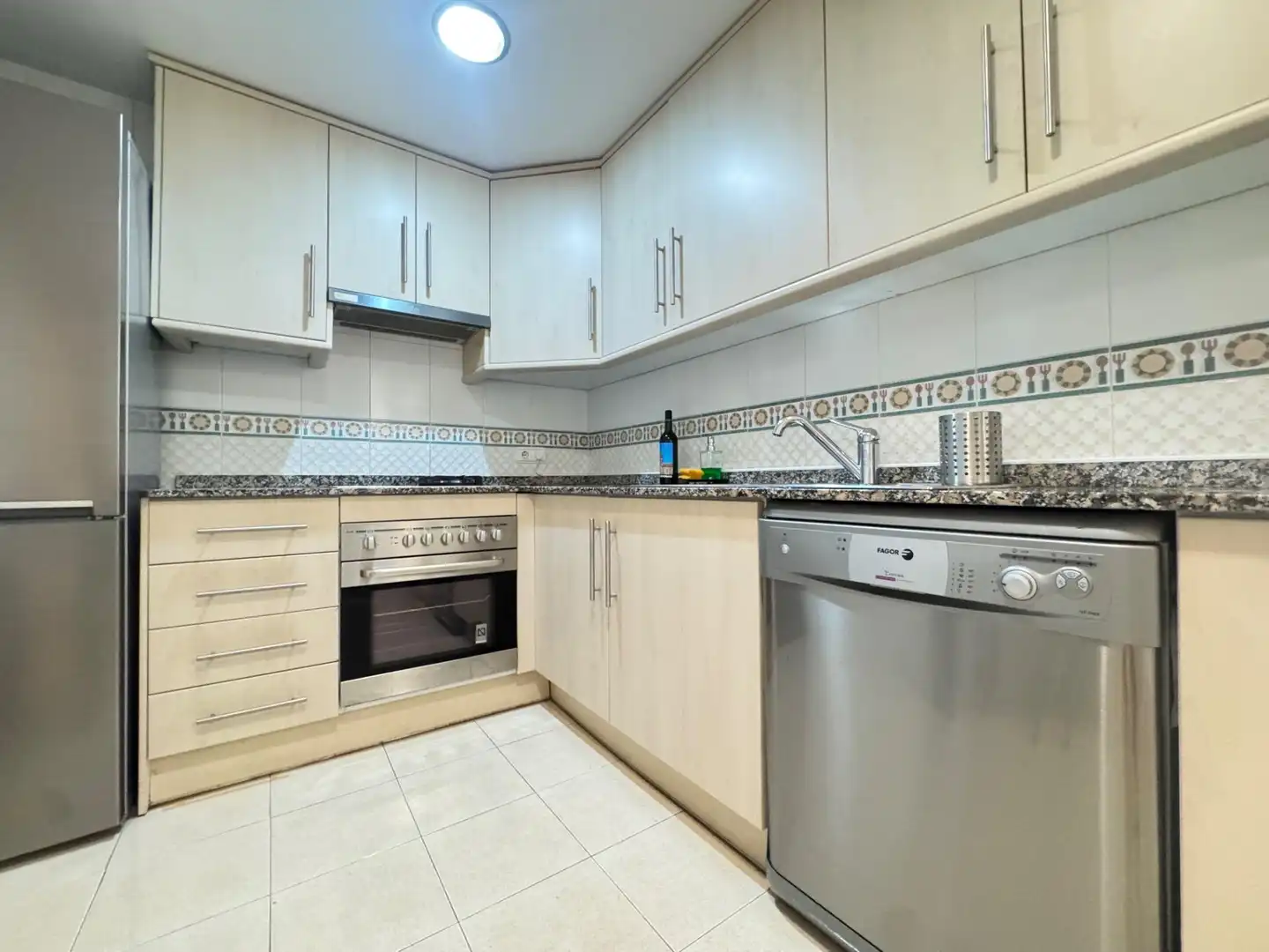 Cocina de Piso de alquiler en Alicante / Alacant con Aire acondicionado
