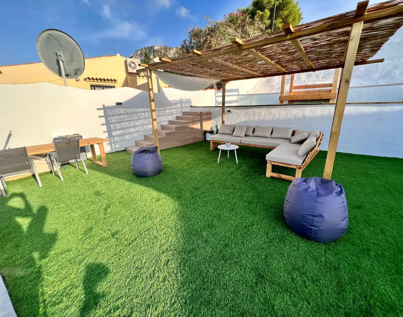 Terrassa de Casa o xalet en venda en Dénia amb Aire condicionat, Calefacció i Jardí privat