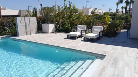 Exclusiva villa independiente con piscina privada a la venta en La Finca Golf Resort, imagen 5