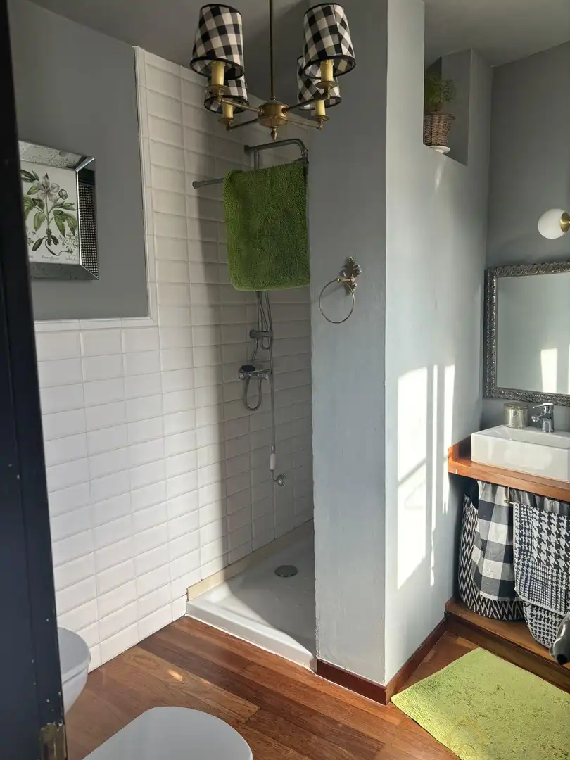 Baño de Casa o chalet en venta en Ribadeo con Calefacción, Trastero y Amueblado