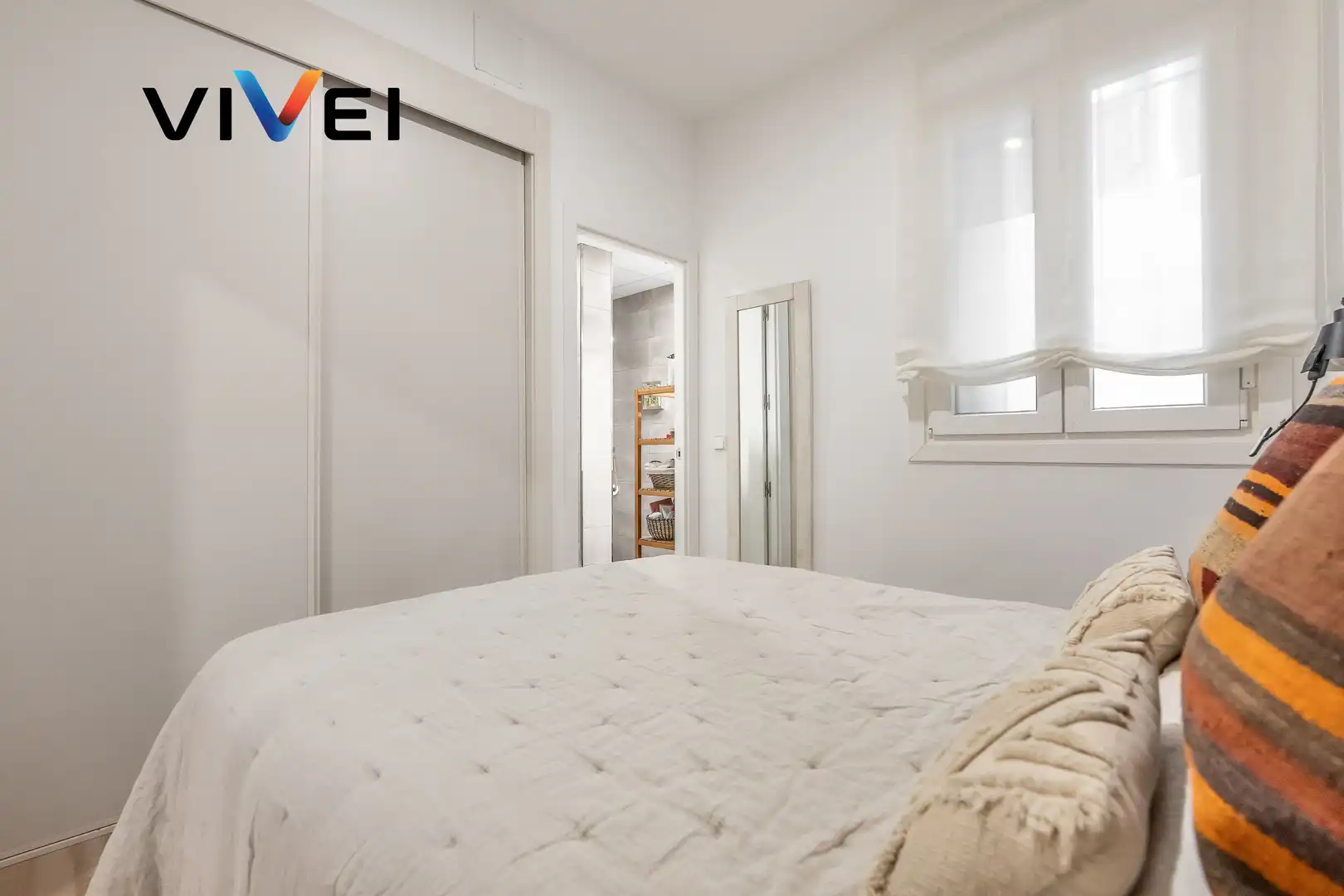 Bedroom of Flat for sale in Madrid  with Balcony