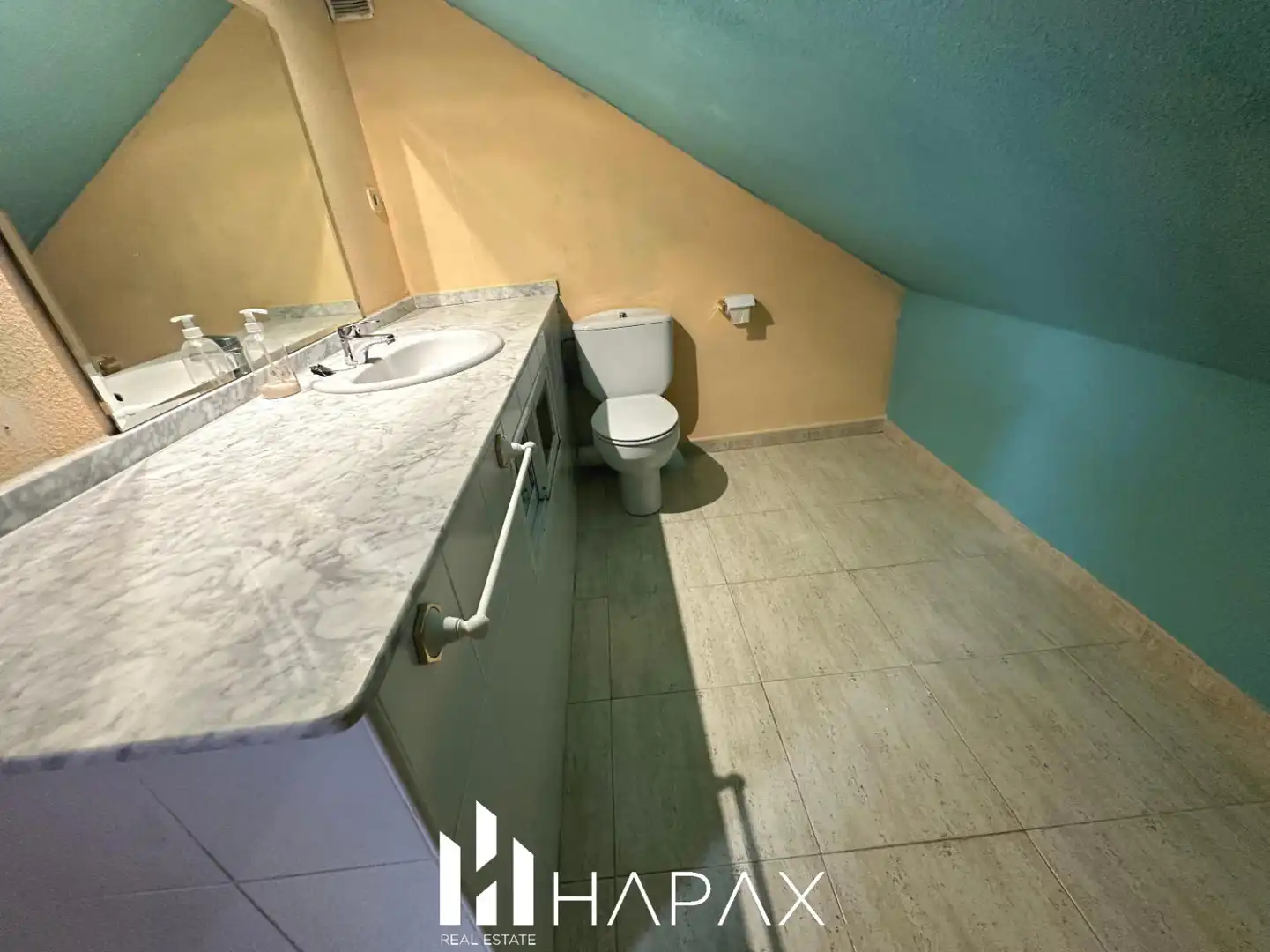 Bany de Casa o xalet en venda en Cabrerizos amb Calefacció i Jardí privat