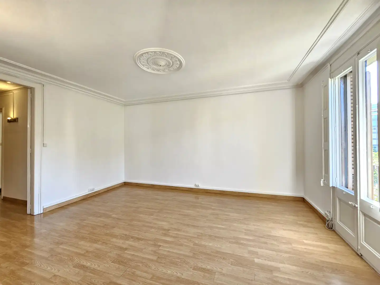 Habitación de Oficina de alquiler en Barcelona con Aire acondicionado, Calefacción y Balcón