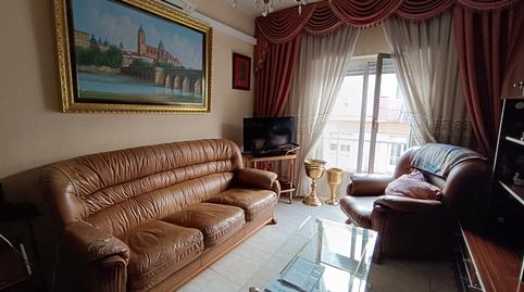 Foto 3 de Piso en venta en Calle Petunias, Garrido Norte, Salamanca