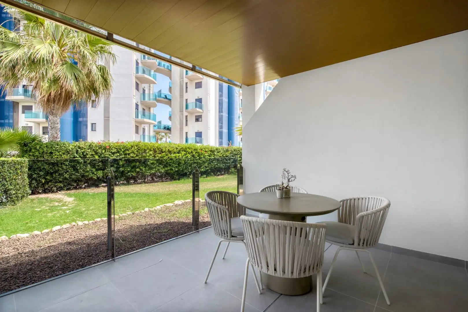 Apartment mit Pool zum Verkauf in Calle de la mar gruesa s/n