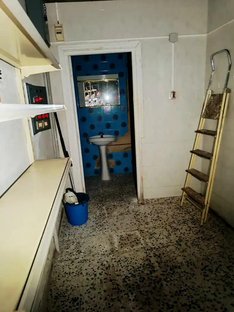 Bathroom of Flat for sale in Barruelo de Santullán  with Parquet flooring, Terrace and Furnished