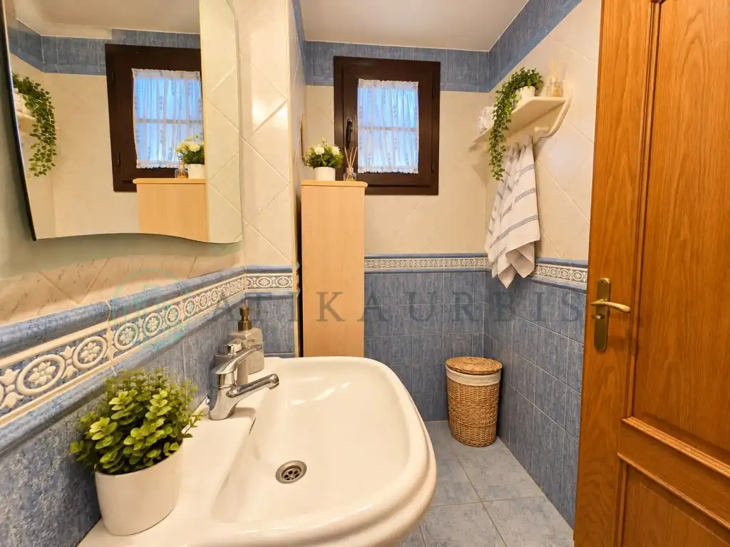 Bathroom of Detached homes for sale in Churriana