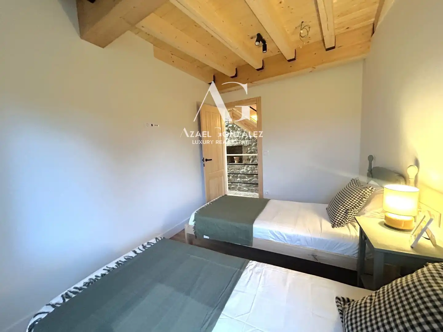 Casa con jardín en venta en Ontoria 152, imagen 37
