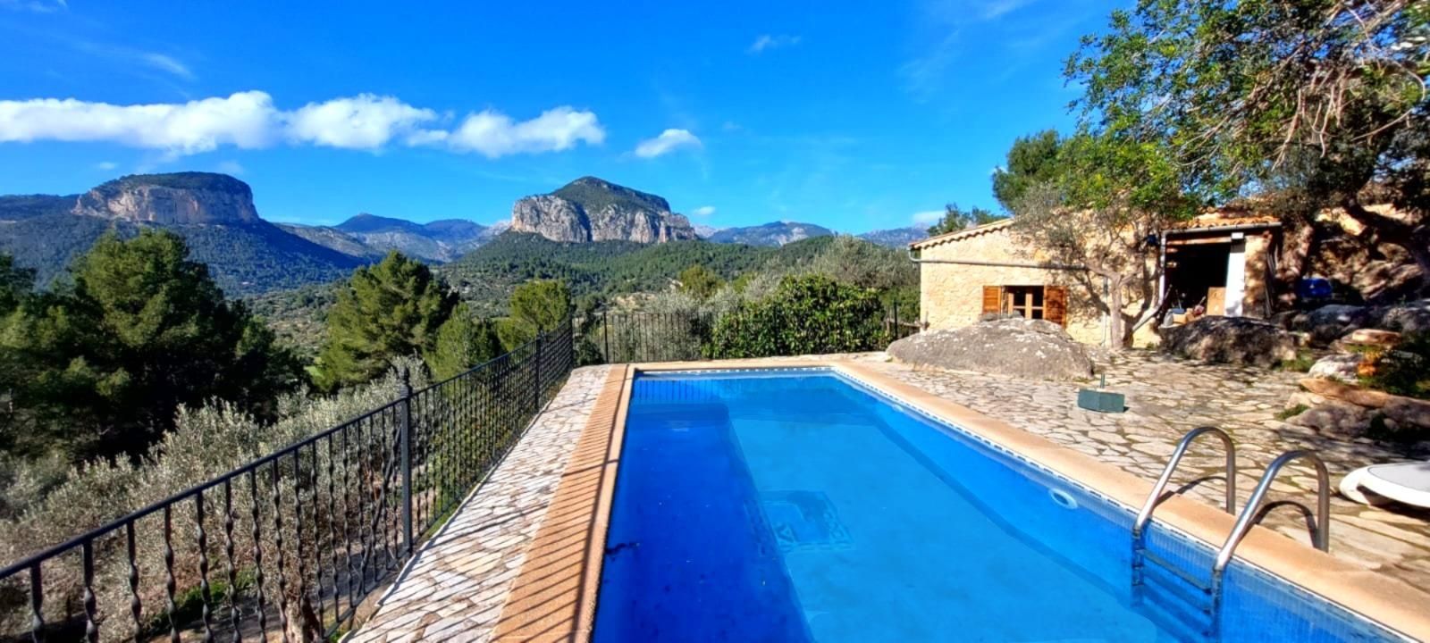 Exterior view of Country house to rent in Alaró  with Air Conditioner, Private garden and Terrace