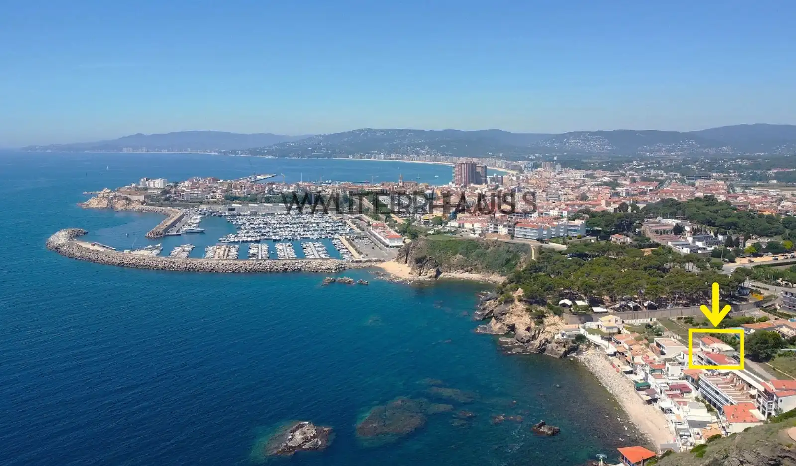 Vista exterior de Casa o xalet en venda en Palamós amb Aire condicionat, Terrassa i Balcó