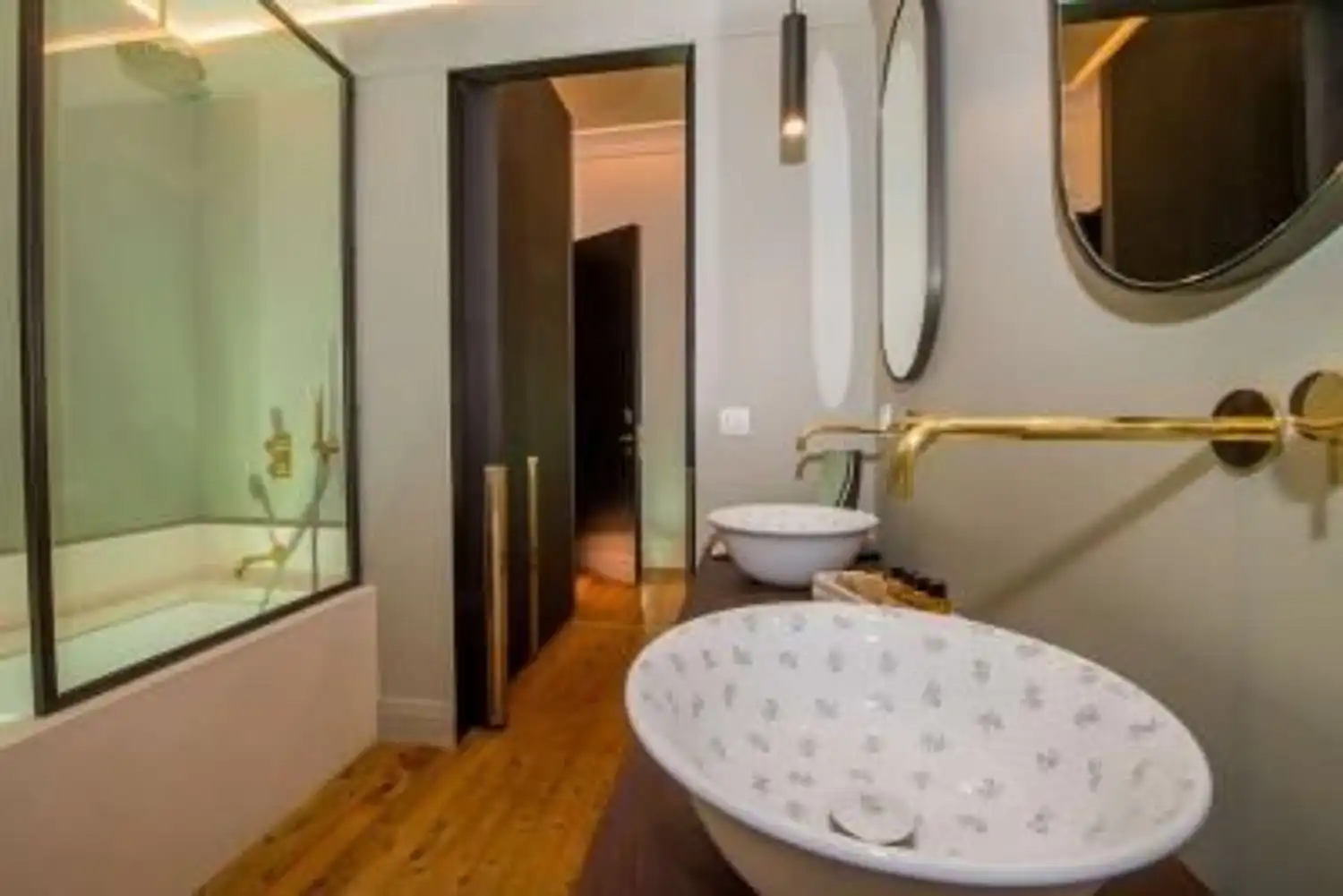 Baño de Casa o chalet en venta en Ribadeo con Aire acondicionado, Parquet y Terraza