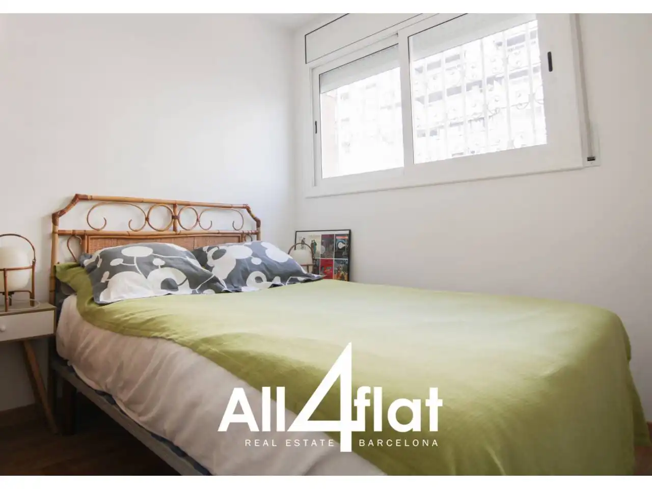 Schlafzimmer von Wohnung zur Miete in Barcelona mit Heizung, Parkett und Terrasse