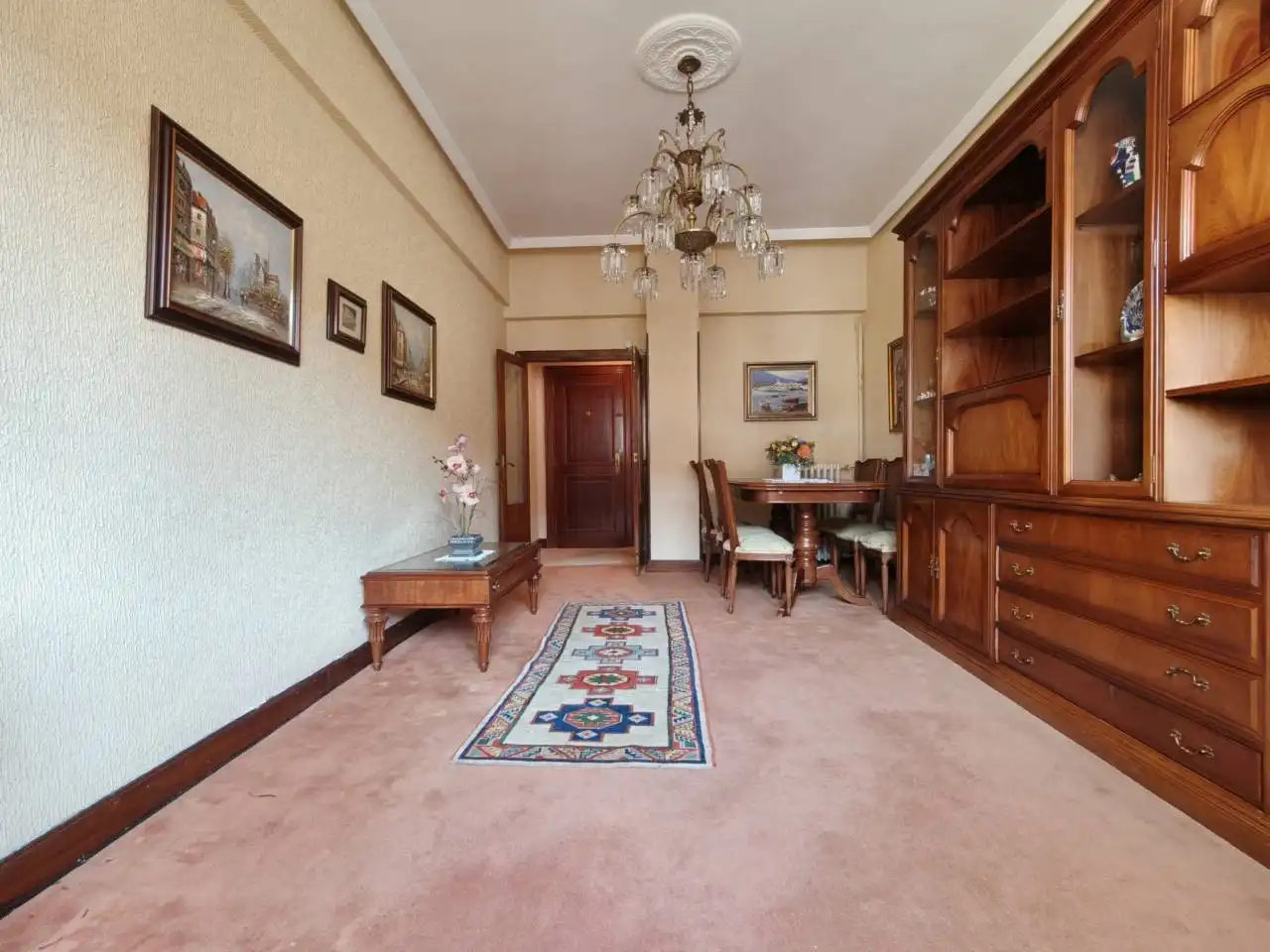 Piso en venta en Bilbao  con Balcón