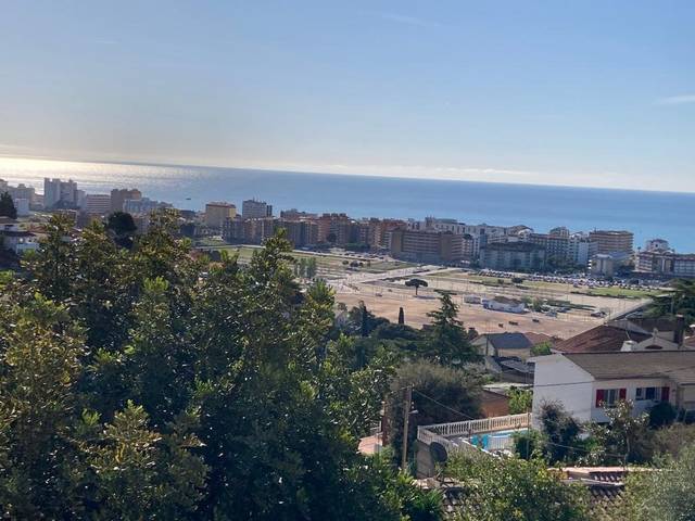 Terreno residencial en Venta en Carrer de Capricorn en Santa Susanna