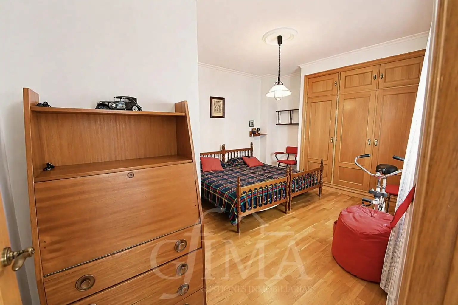 Dormitori de Dúplex en venda en Tomelloso amb Aire condicionat, Terrassa i Traster