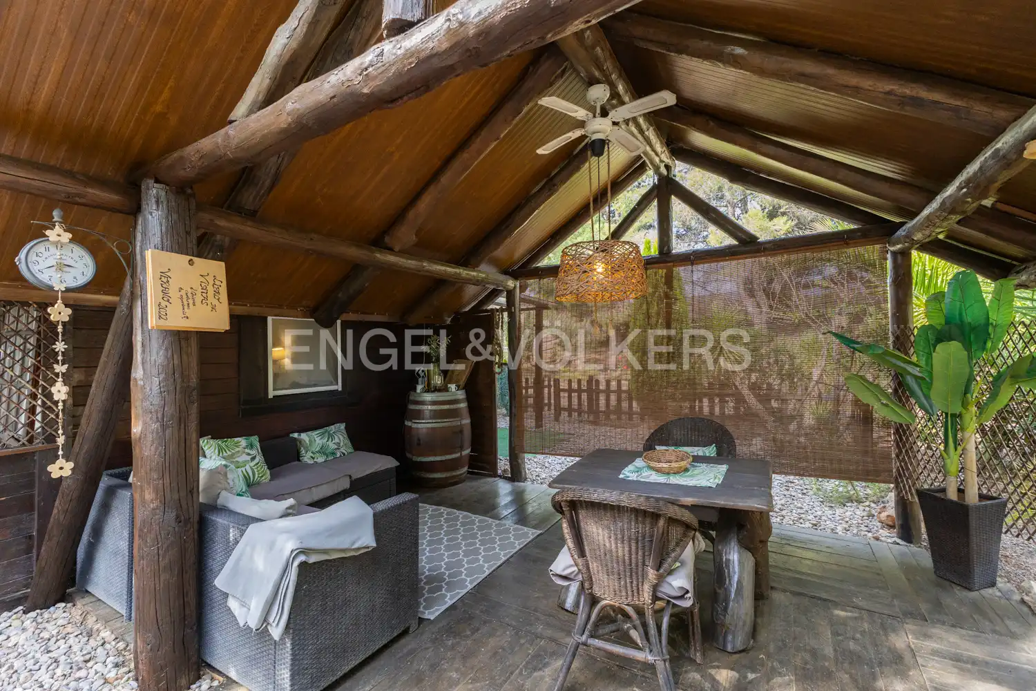 Terraza de Casa o chalet en venta en Pedralba con Aire acondicionado, Calefacción y Jardín privado