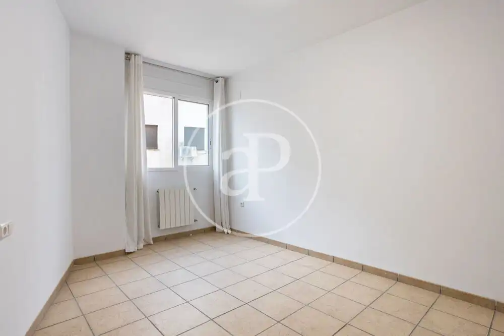 Schlafzimmer von Wohnung zum Verkauf in Onda mit Heizung, Abstellraum und Balkon