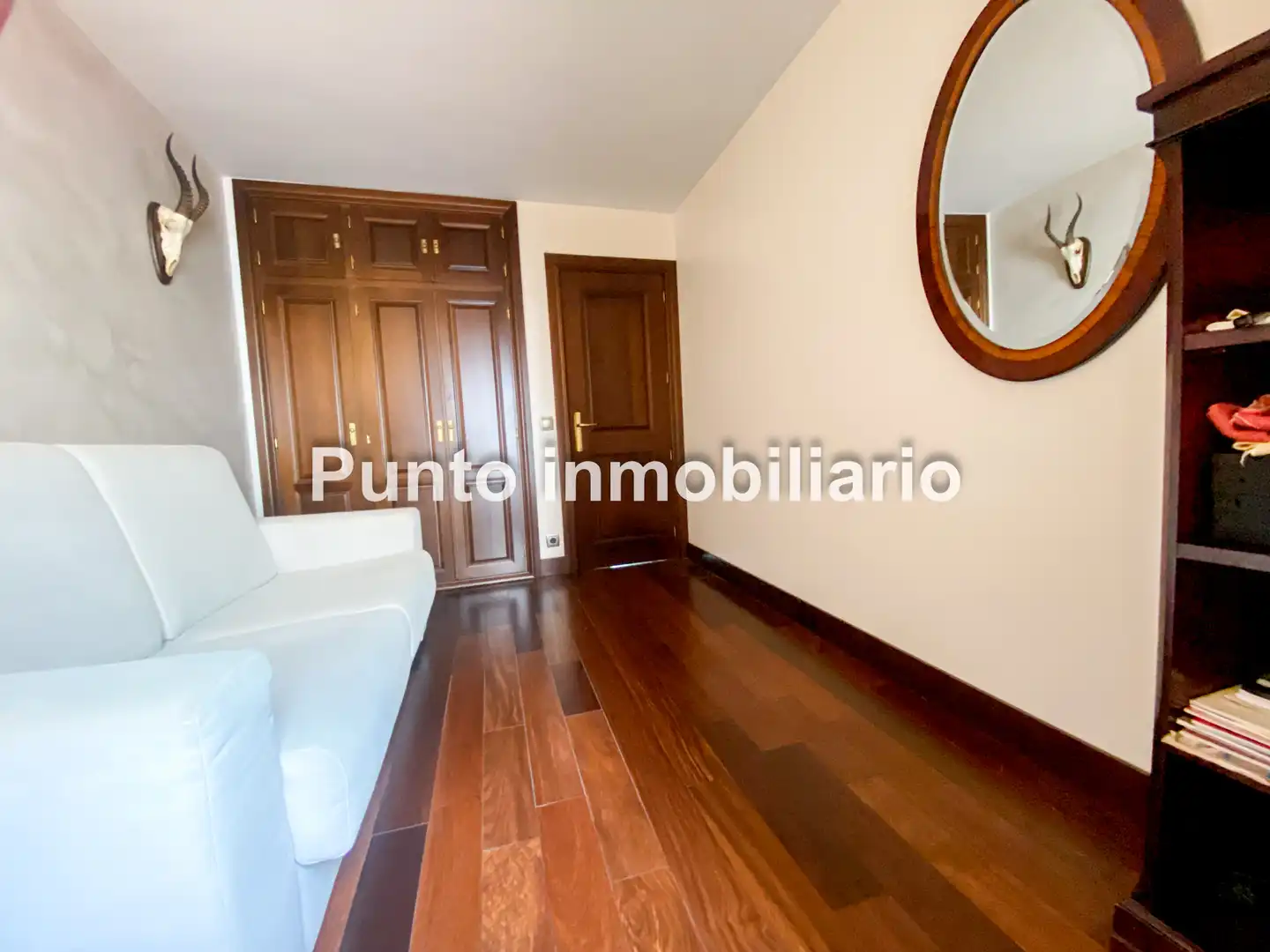 Piso en venta en Valladolid con Aire acondicionado, Calefacción y Parquet