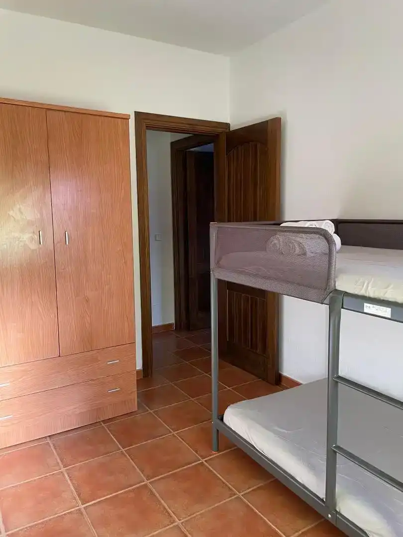 Habitación de Casa o chalet de alquiler en Álora con Aire acondicionado, Jardín privado y Piscina