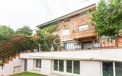 Exterior view of Single-family semi-detached to rent in Teià  with Air Conditioner