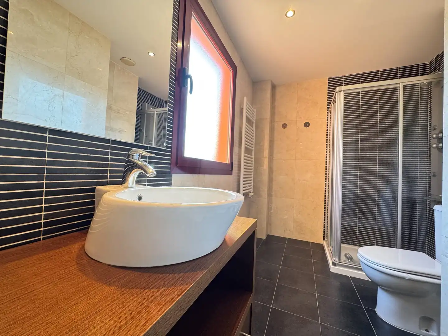 Baño de Ático en venta en Casares con Aire acondicionado, Calefacción y Terraza