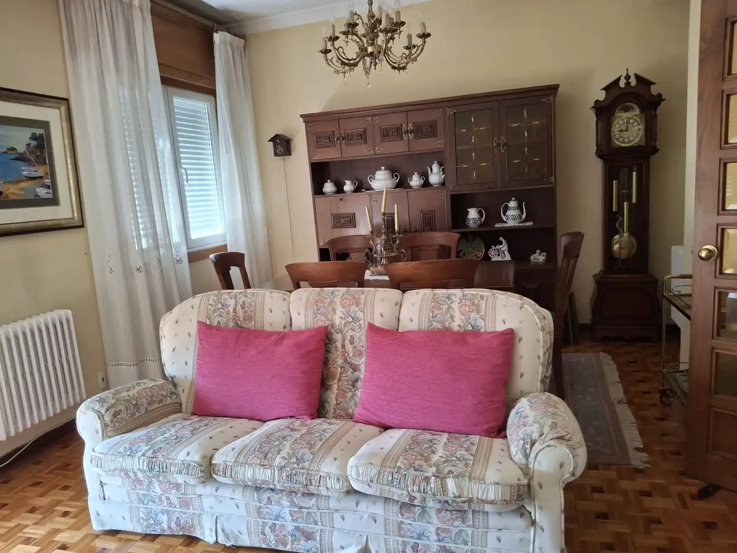 Living room of Houses for sale in Ourense Capital   with Air Conditioner, Heating and Private garden