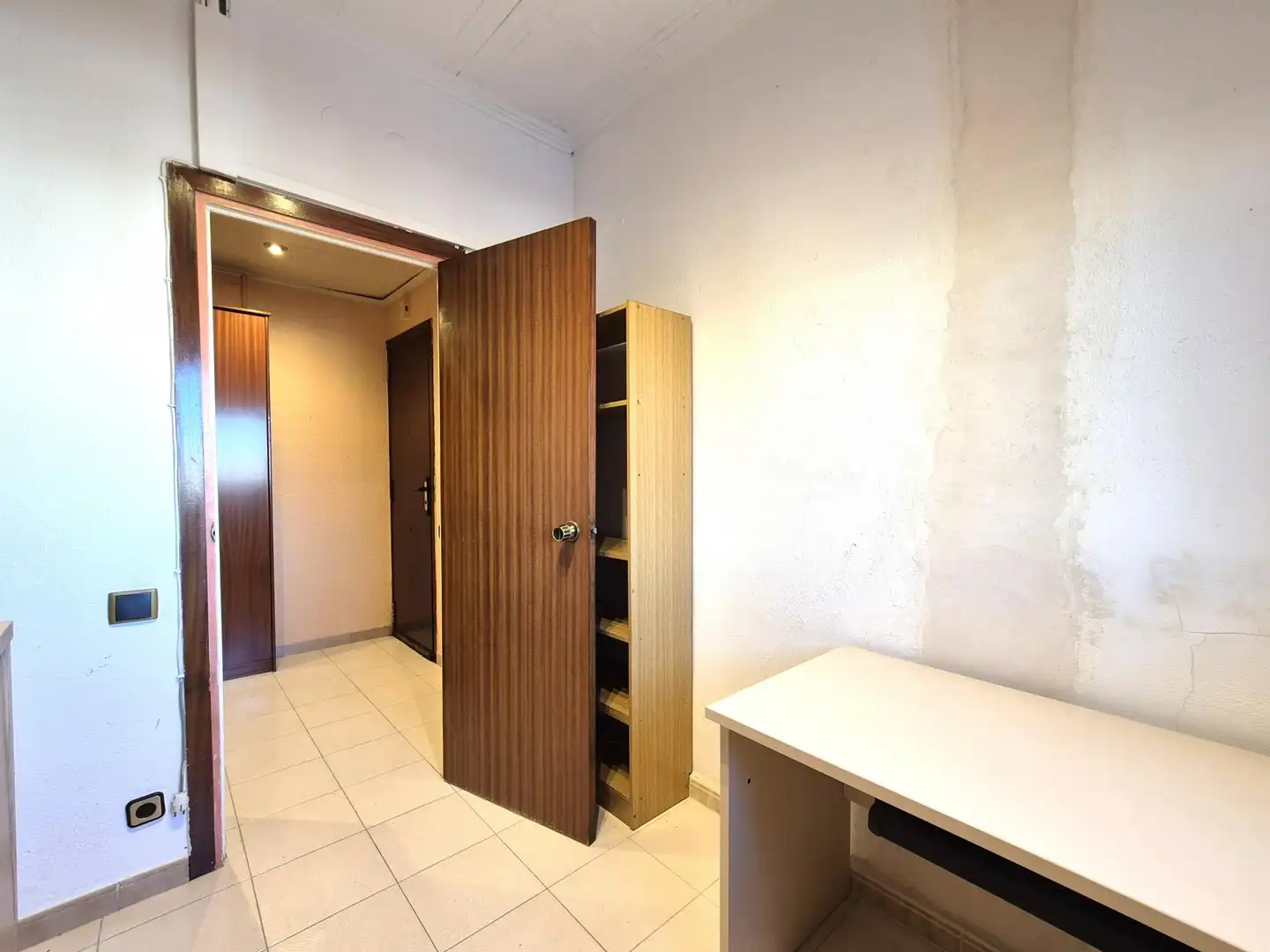 Habitación de Piso en venta en Barcelona con Balcón