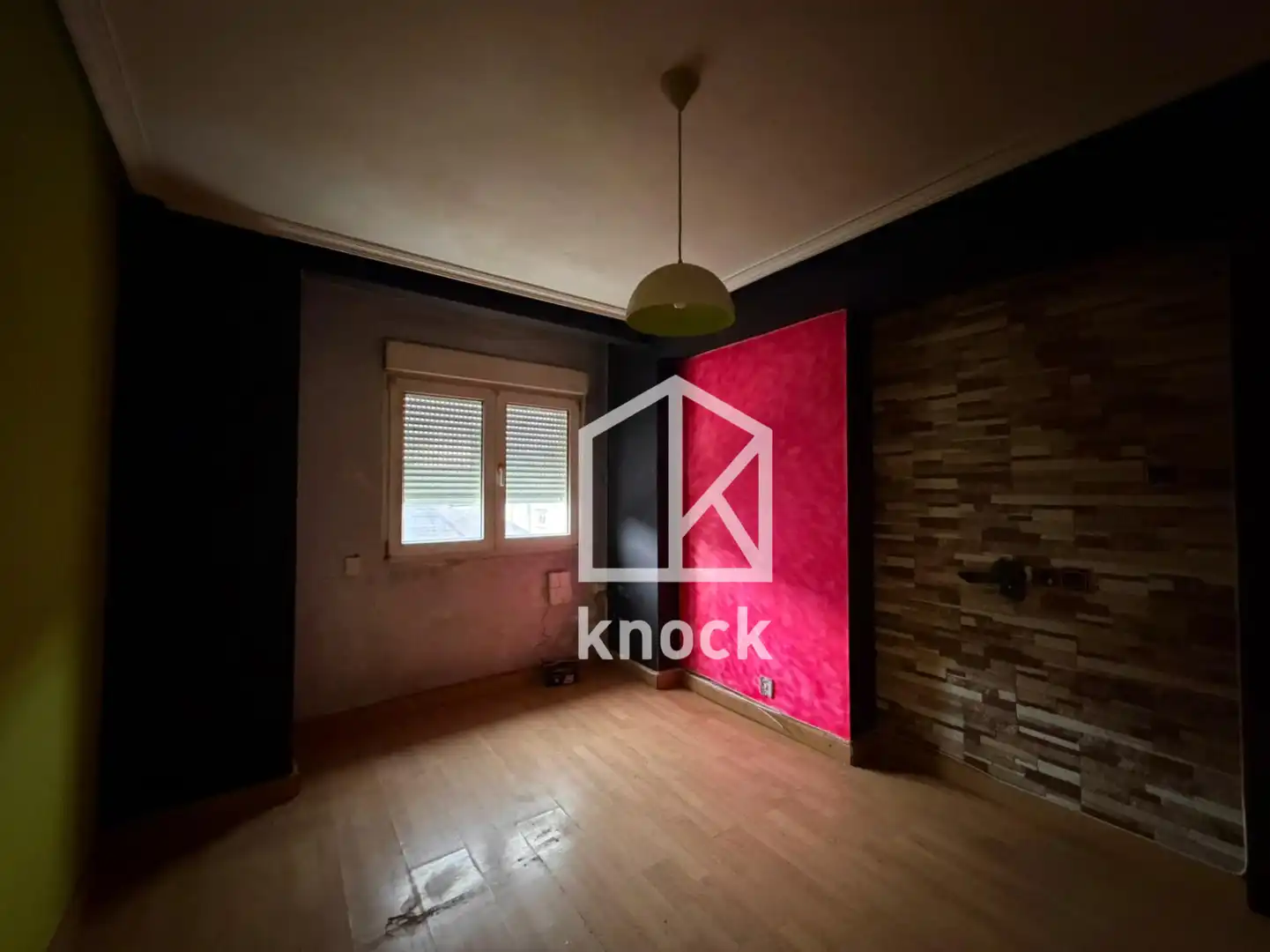 Habitación de Piso en venta en Gijón  con Calefacción