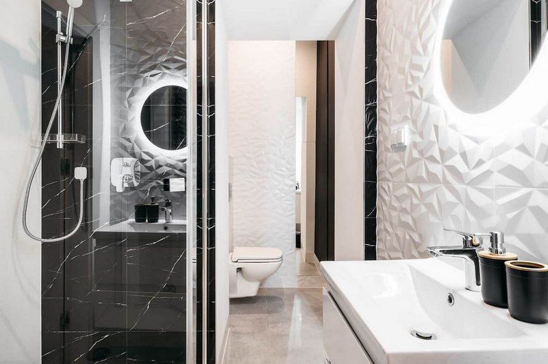 Bany de Pis de lloguer en Cornellà de Llobregat amb Aire condicionat, Moblat i TV