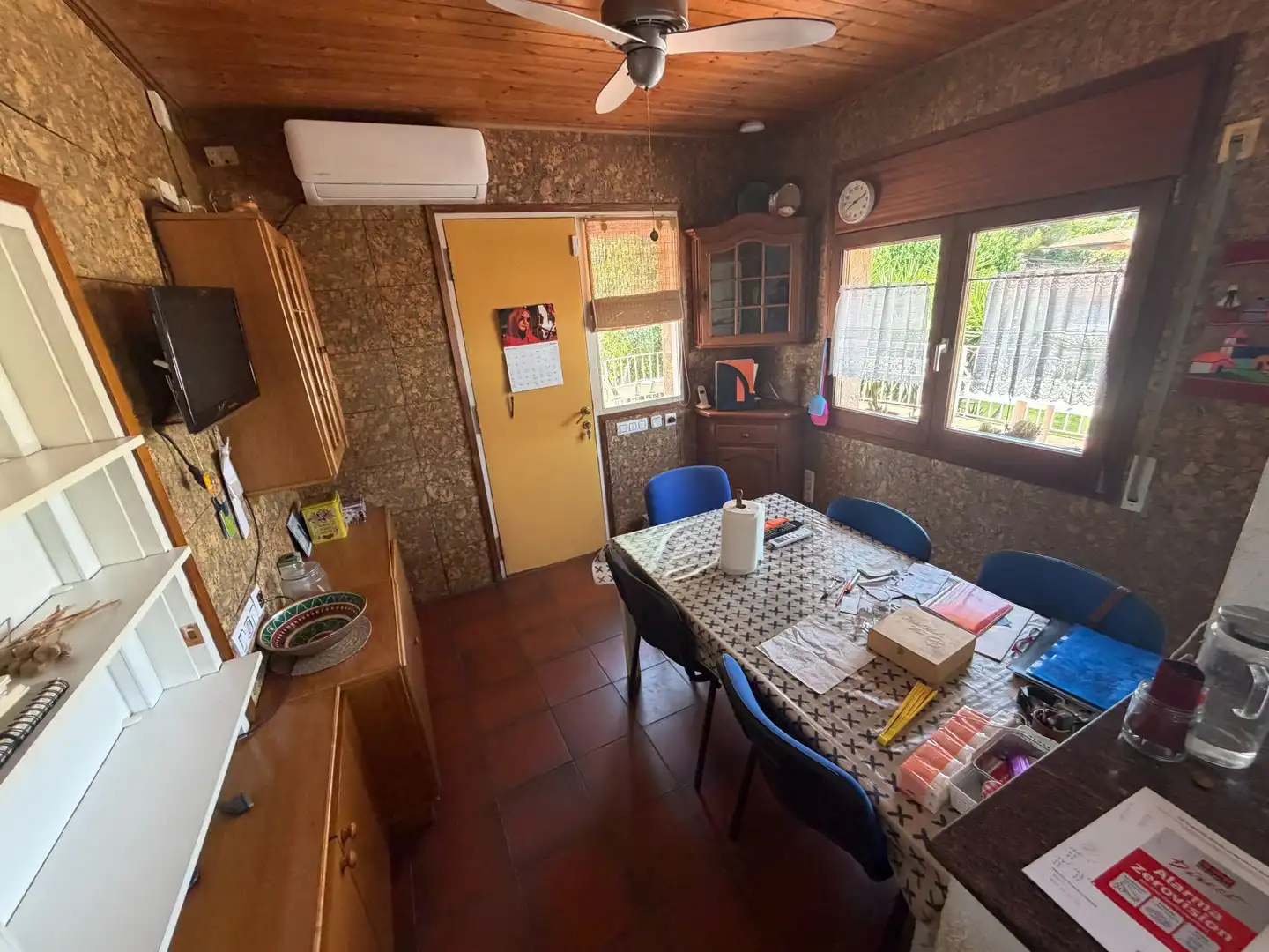 Cuina de Casa o xalet en venda en Esparreguera amb Aire condicionat, Calefacció i Jardí privat