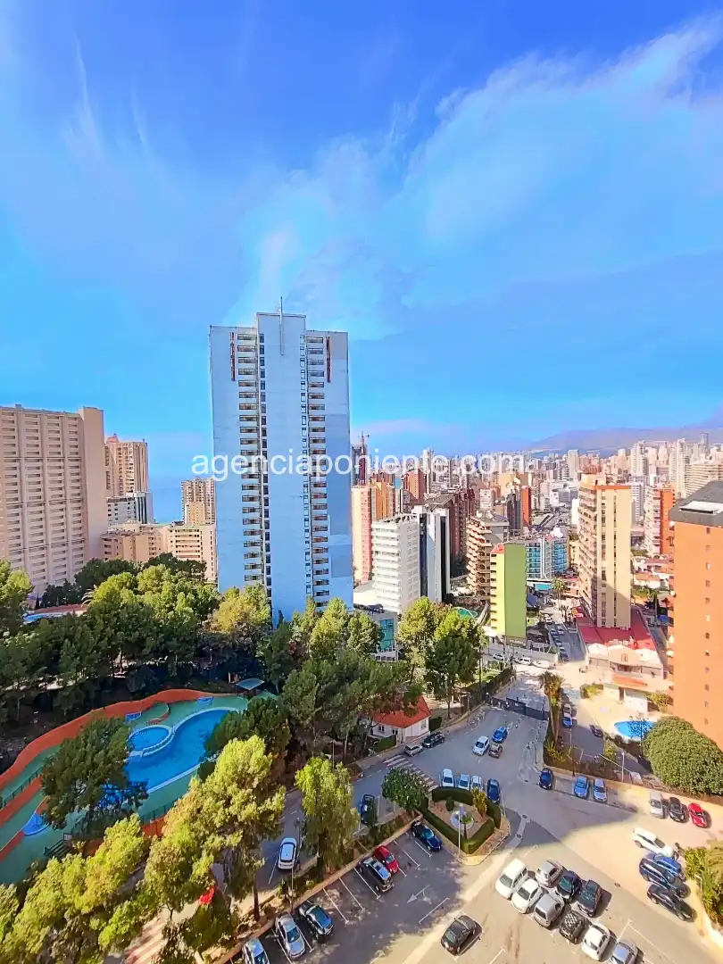 Pis amb piscina en venda a Avenida de Montecarlo, imagen 3