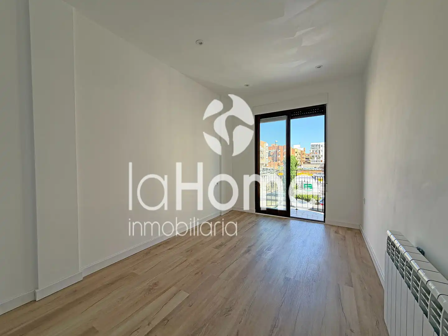 Habitación de Casa adosada de alquiler en L'Eliana con Aire acondicionado, Calefacción y Terraza