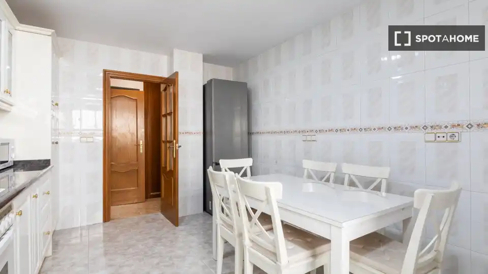 Room in Russafa