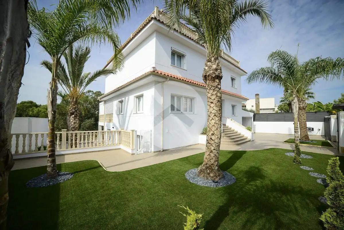 Houses for sale in C/JUAN RAMON JIMENEZ 6 (D-36), Campoamor