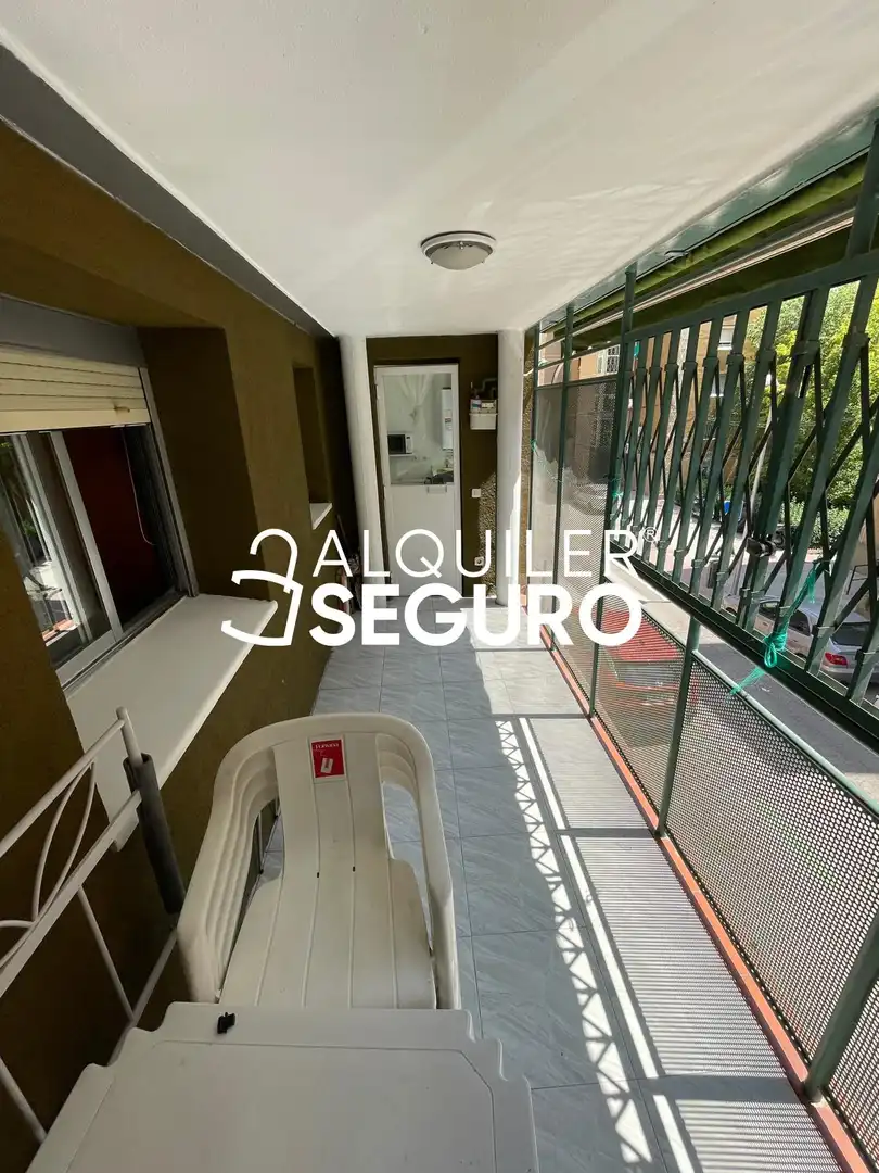 Terraza de Piso de alquiler en Madrid con Calefacción, Terraza y Amueblado