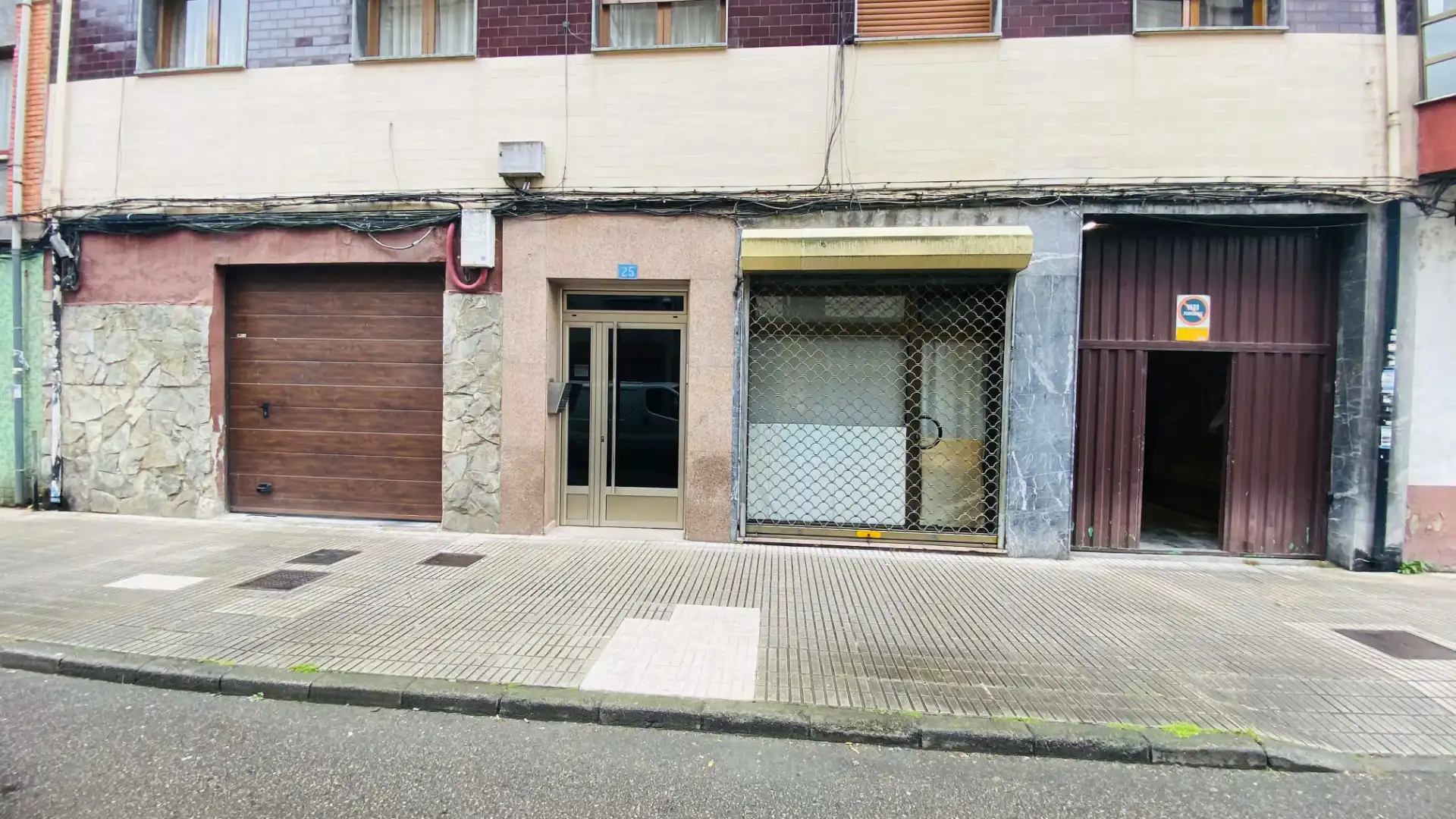 Außenansicht von Geschaftsraum zum Verkauf in San Martín del Rey Aurelio