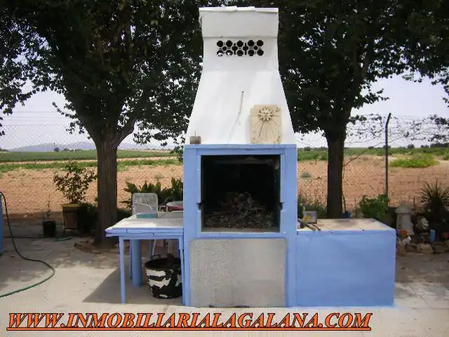 Chalet con piscina en venta en Valdepeñas