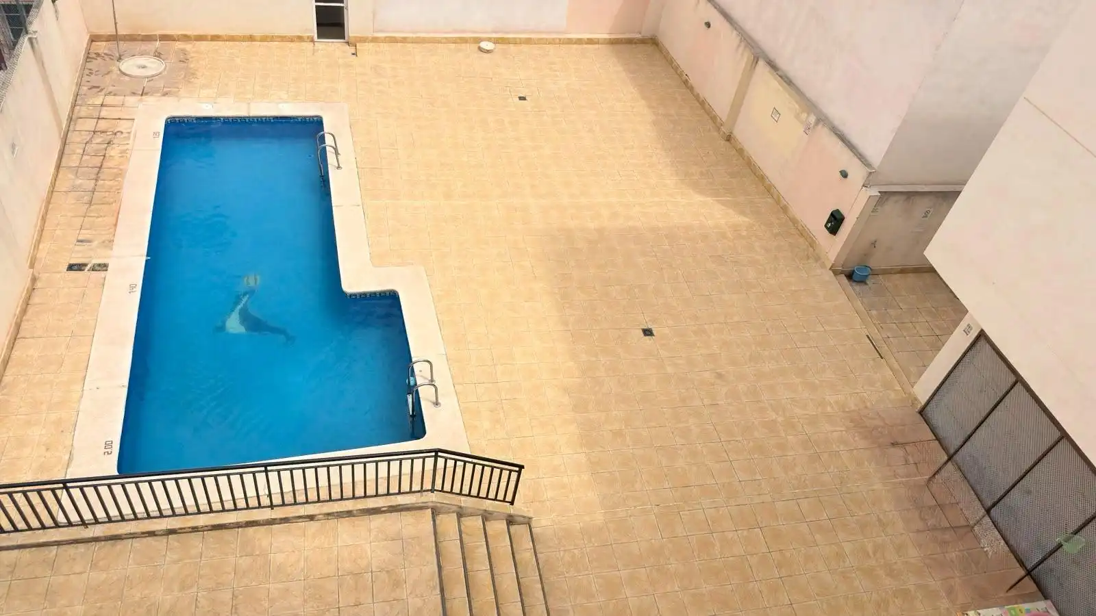Piscina de Pis en venda en Murcia amb Aire condicionat, Calefacció i Moblat
