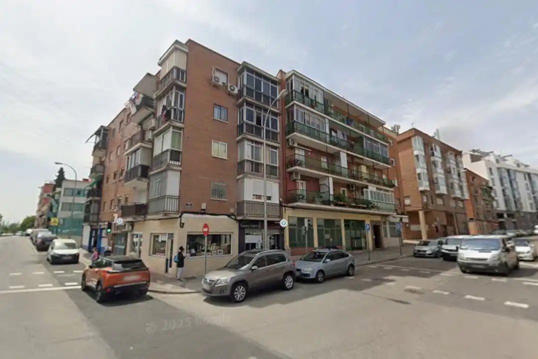 Vista exterior de Piso en venta en  Madrid Capital con Aire acondicionado, Calefacción y Terraza