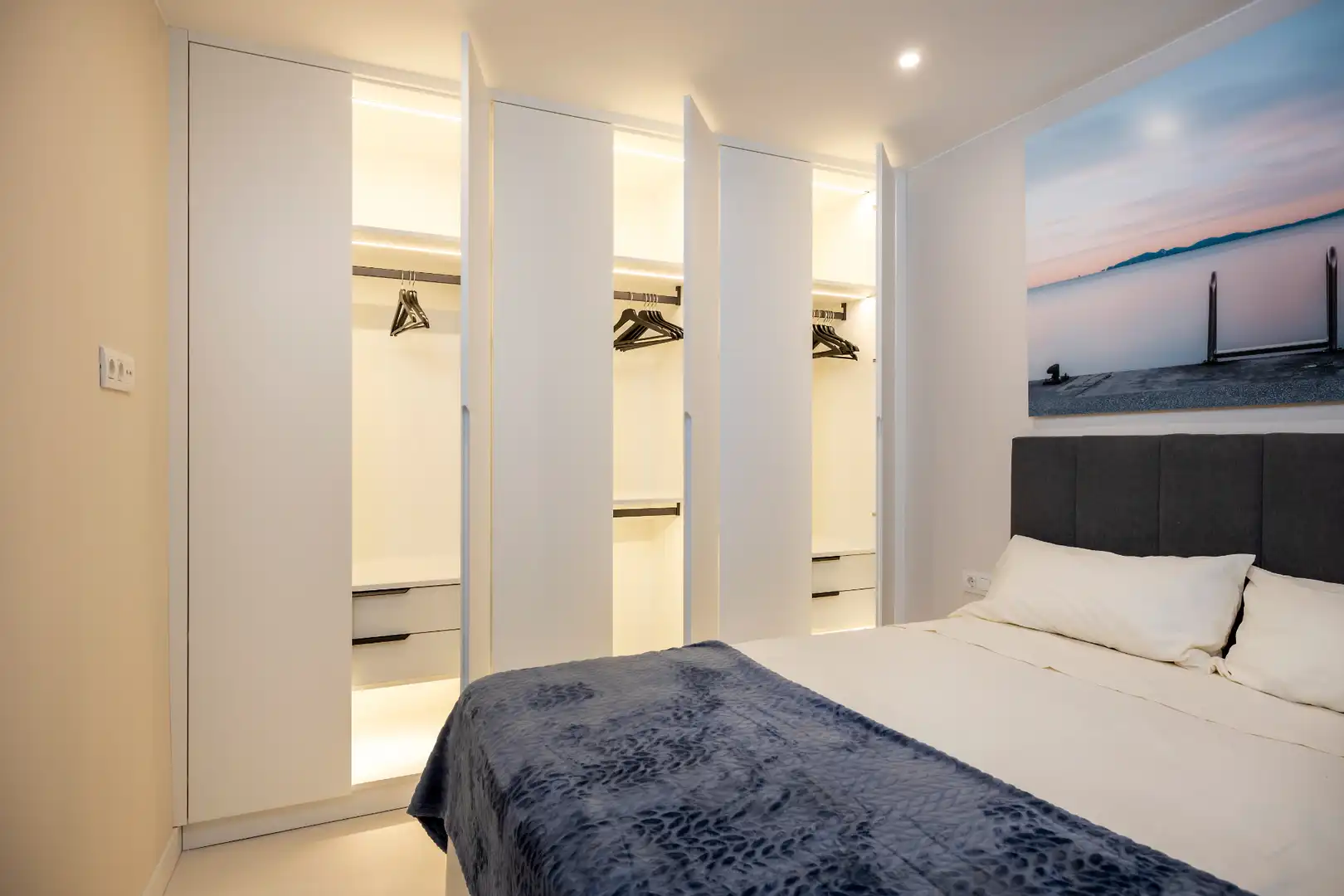 Dormitori de Apartament de lloguer en Barcelona amb Aire condicionat, Calefacció i Parquet