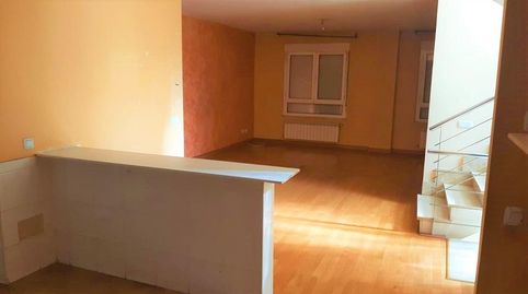 Foto 3 de Casa adosada en venta en Herrero-pb, 33, Sariegos, León