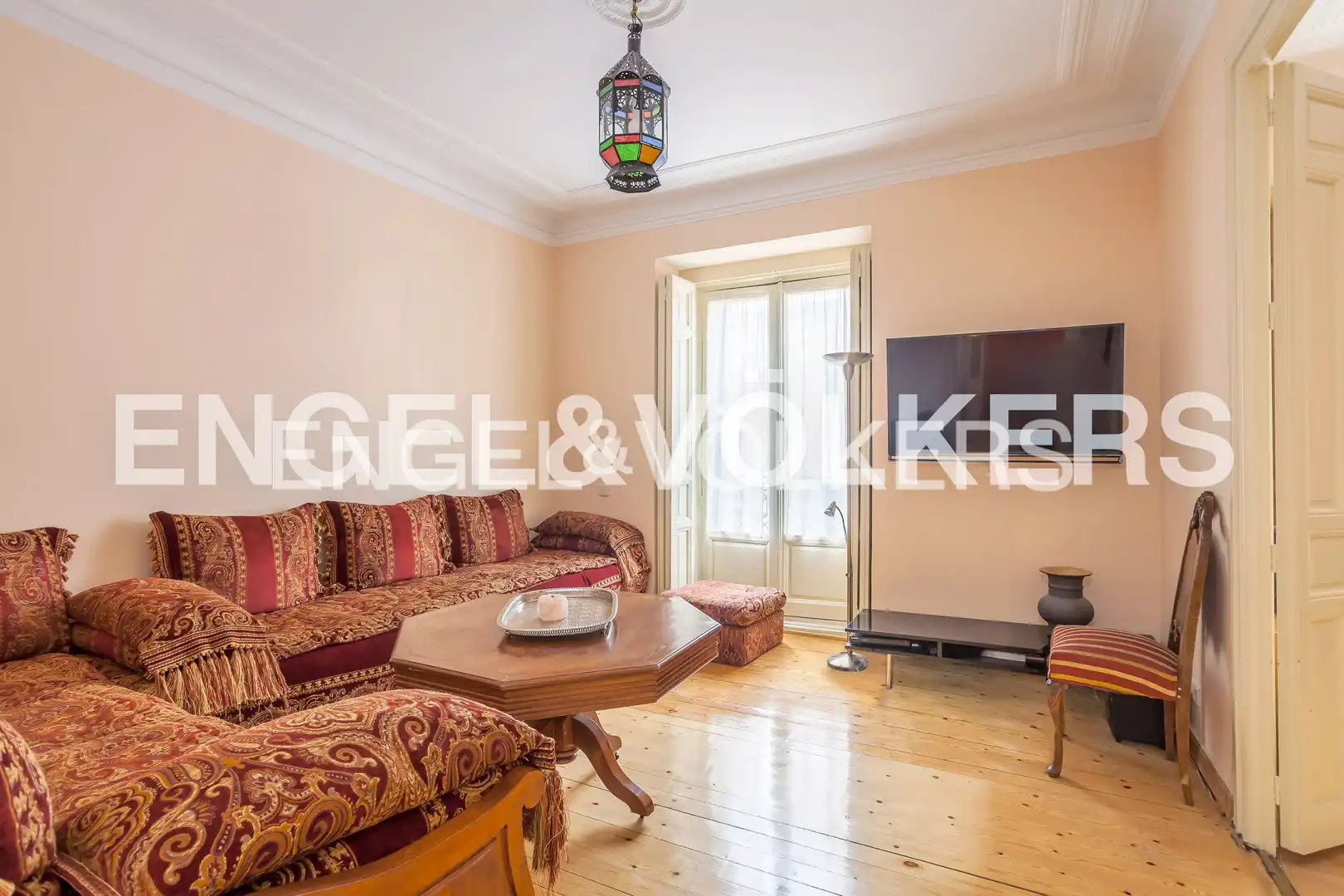 Living room of Flat for sale in Madrid  with Heating and Balcony