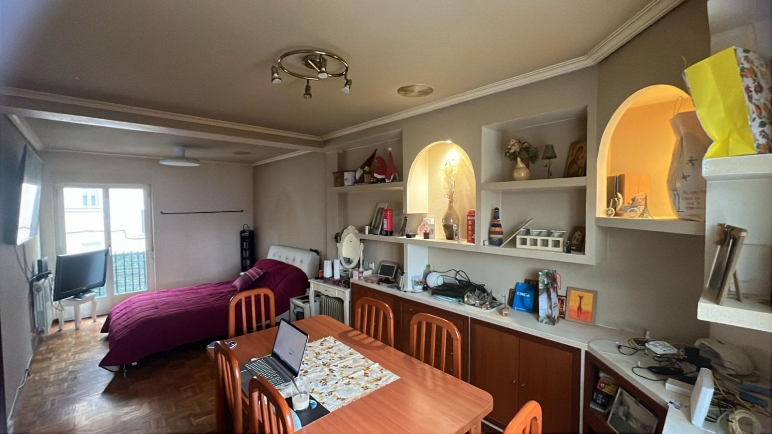 Living room of Flat for sale in  Logroño  with Heating, Parquet flooring and Balcony