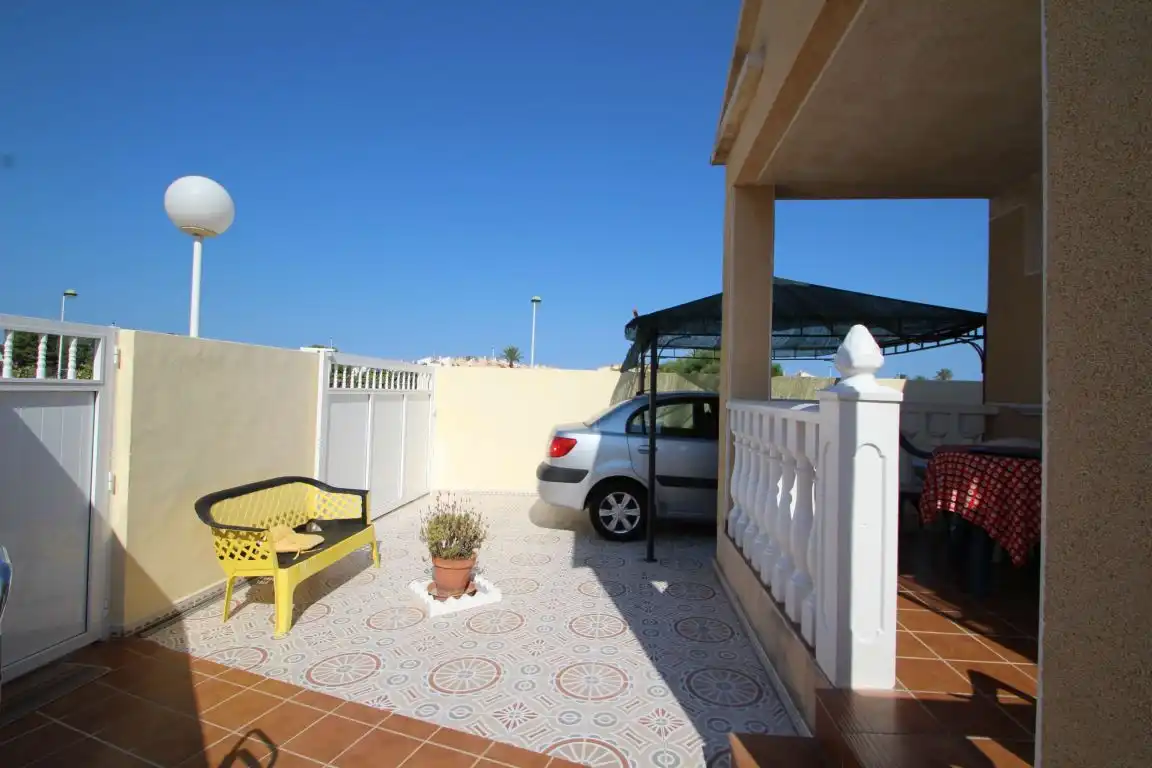 Chalet con piscina en venta en Avenida de las urracas 1, imagen 13