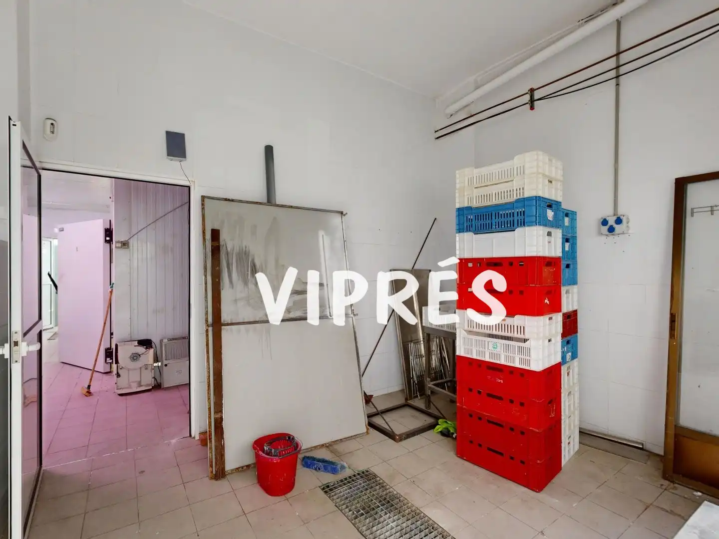 Local comercial en venda a Este, imagen 12