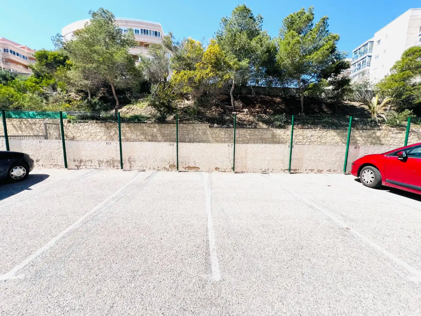 Parkplatz von Wohnungen zum Verkauf in Elche / Elx mit Privatgarten, Möbliert und Gemeinschaftspool