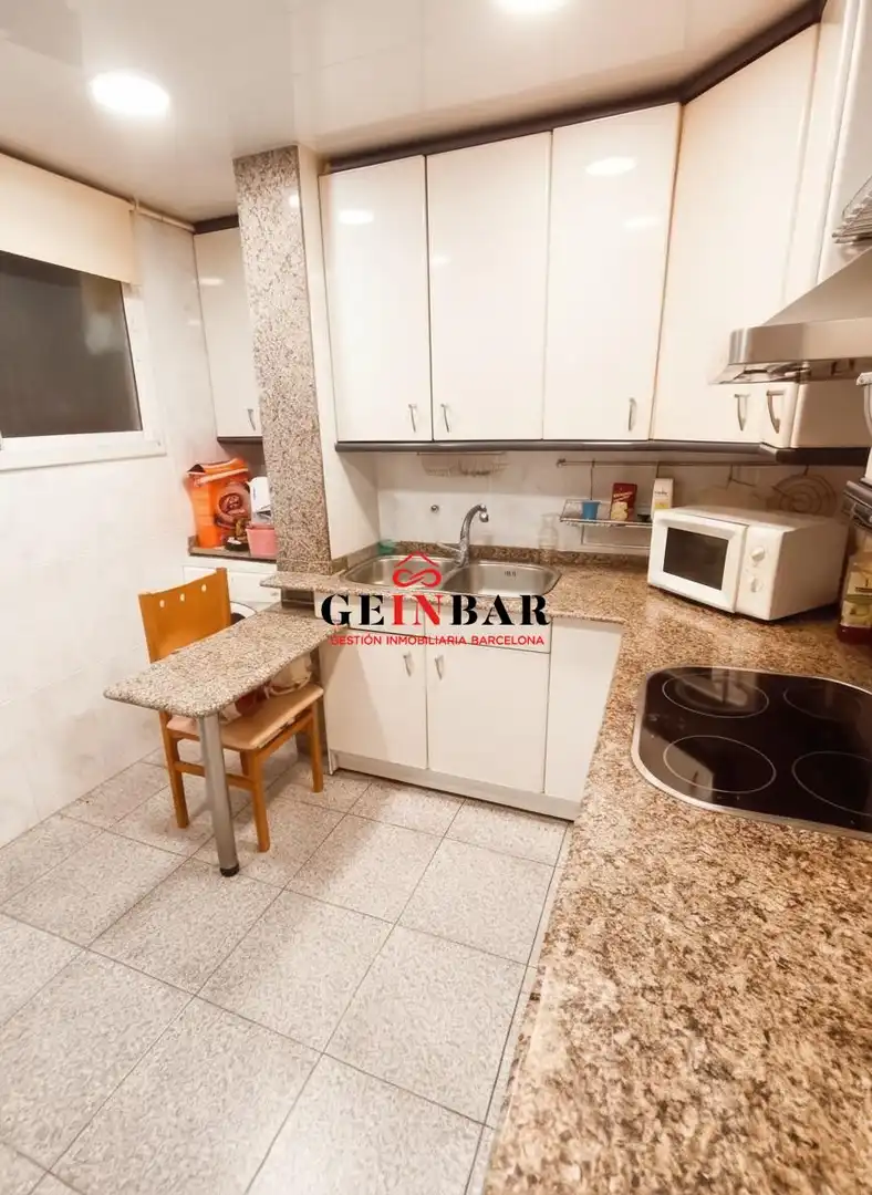 Wohnung mit Terrasse zum Verkauf in Calle de Cantàbria, imagen 9