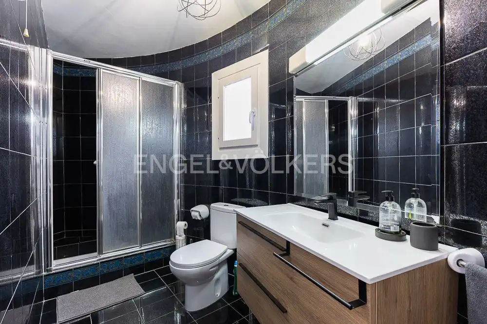 Bathroom of Houses for sale in Dénia  with Air Conditioner, Heating and Private garden